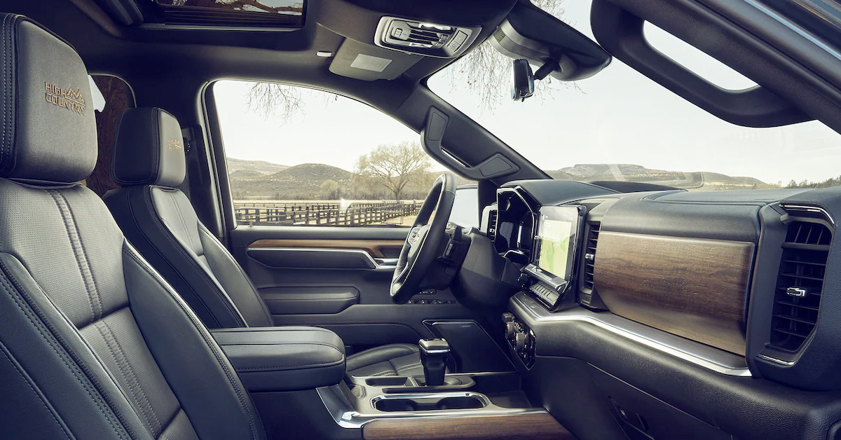 2023 Chevy Silverado Interior Front Seats