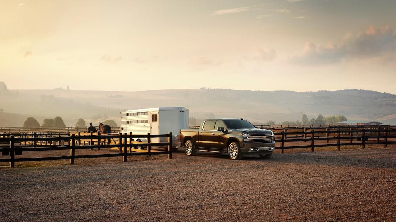 All-New 2019 Chevy Silverado 1500 Engine Options & Towing | Mukwonago, WI