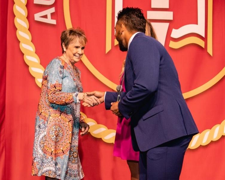 Austin Peay Donor Award