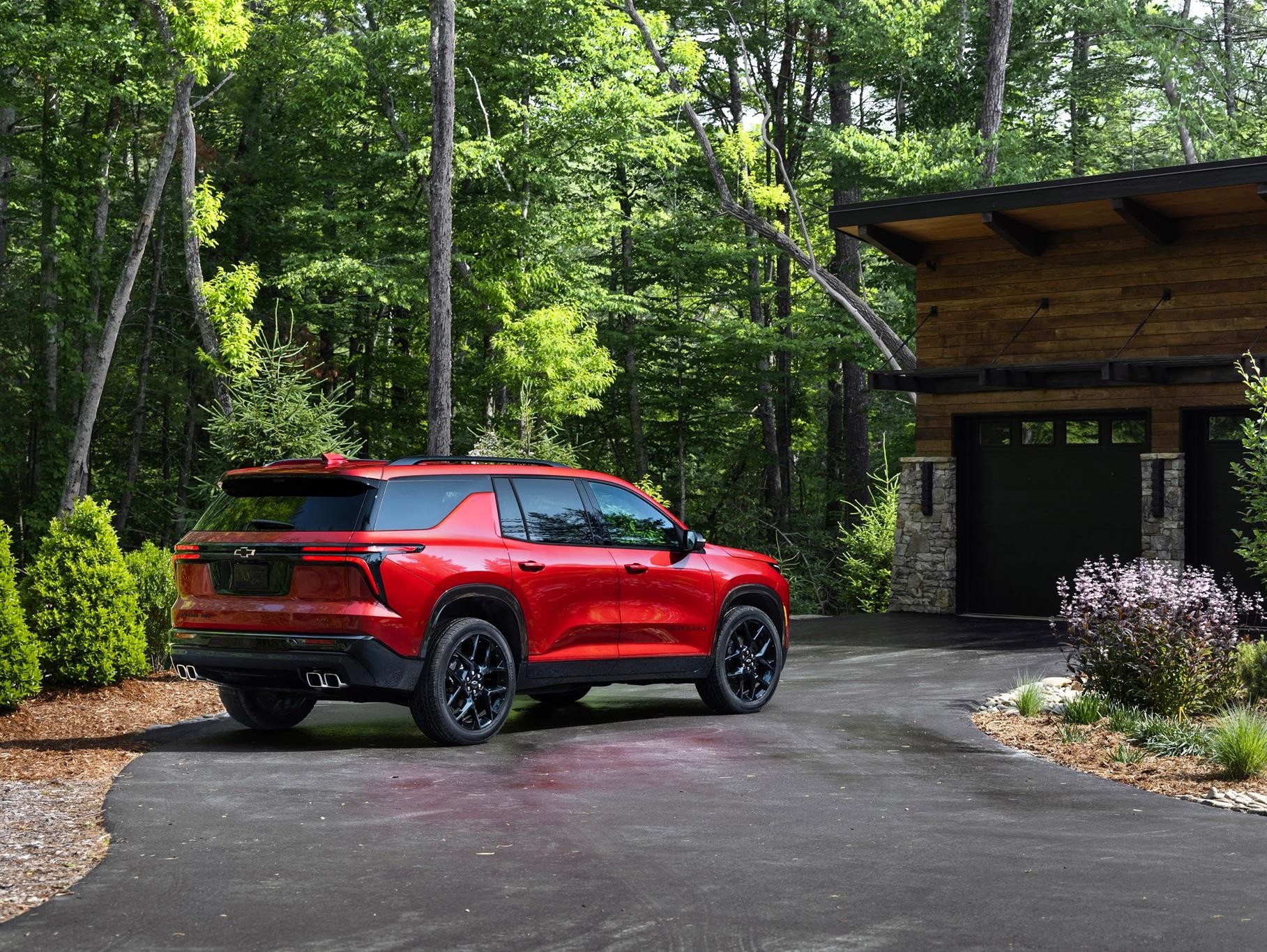 2024 Chevrolet Traverse Overview