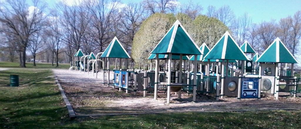 Shaw Park in Warren, MI