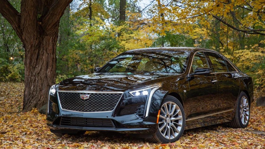 A new Cadillac CT6 For Sale Near Pontiac, MI