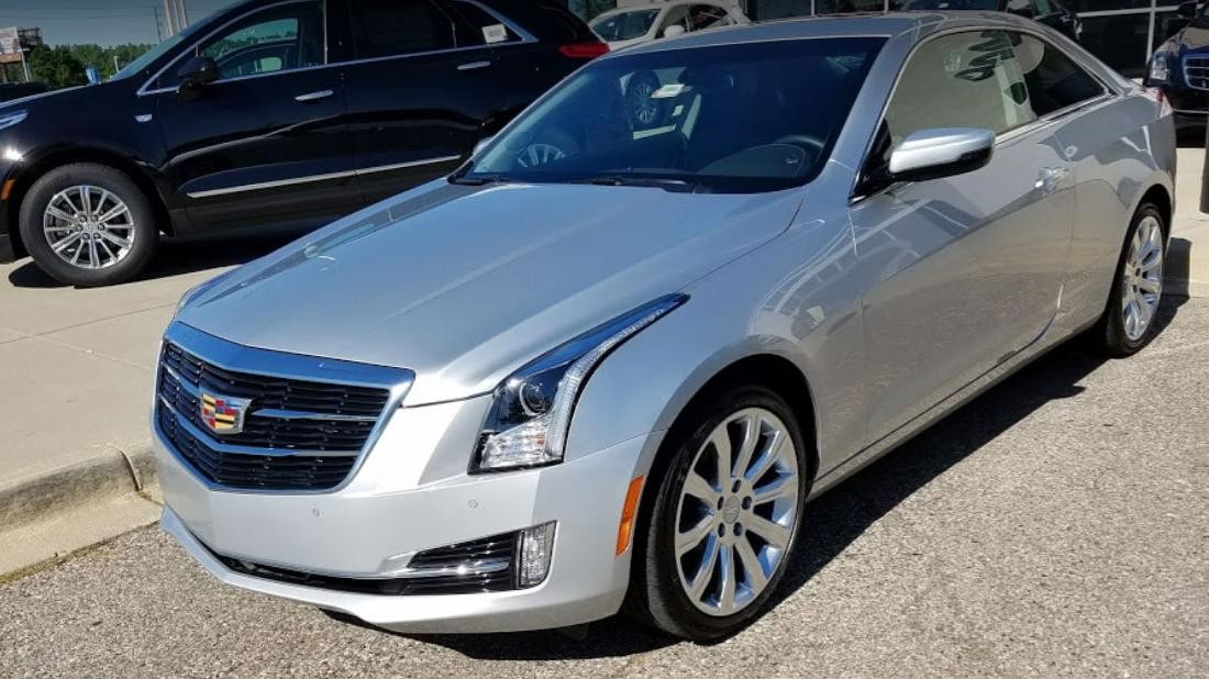 Cadillac dealership near Warren, MI