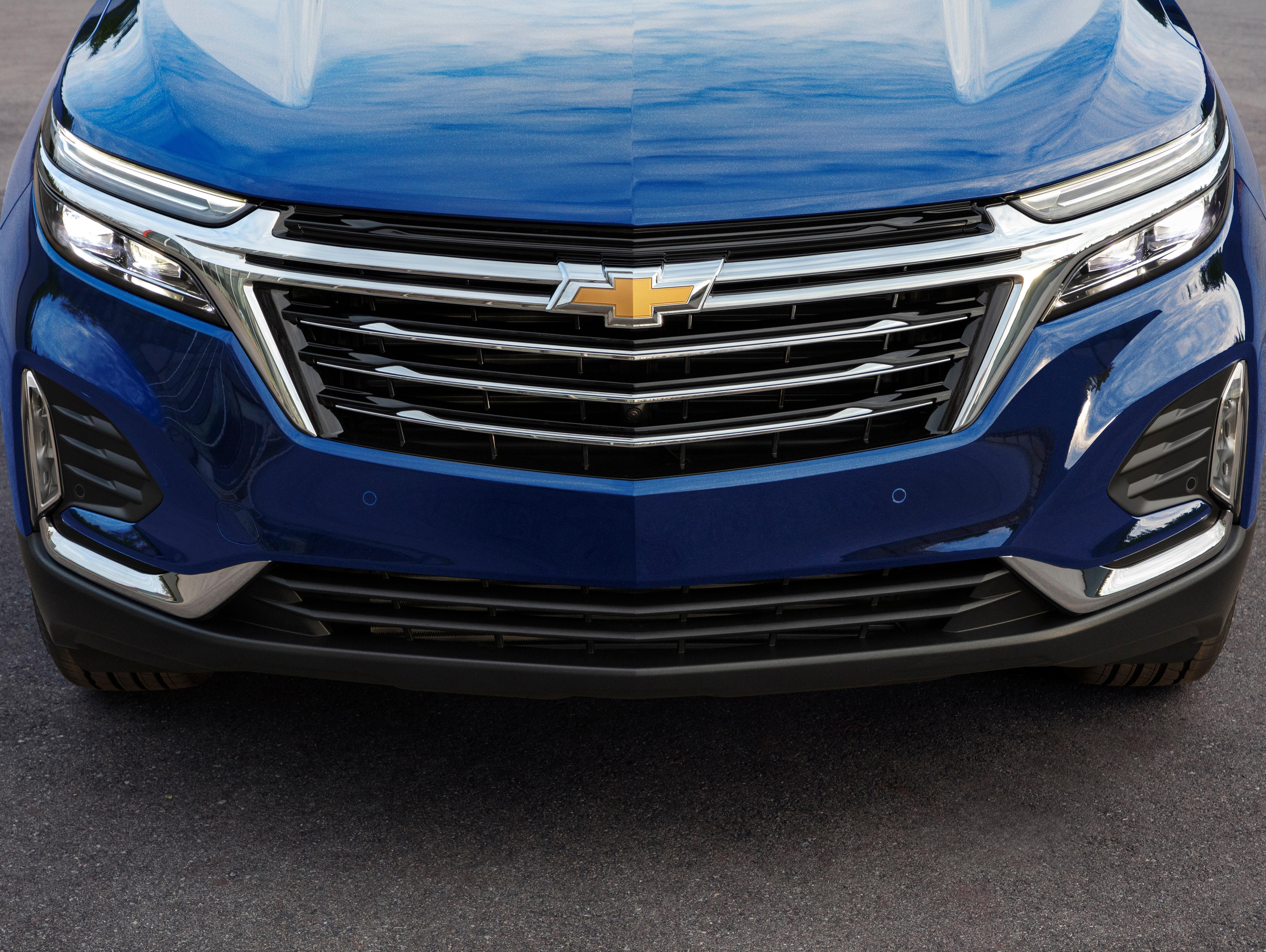 2023 Chevrolet Equinox Premier Grill