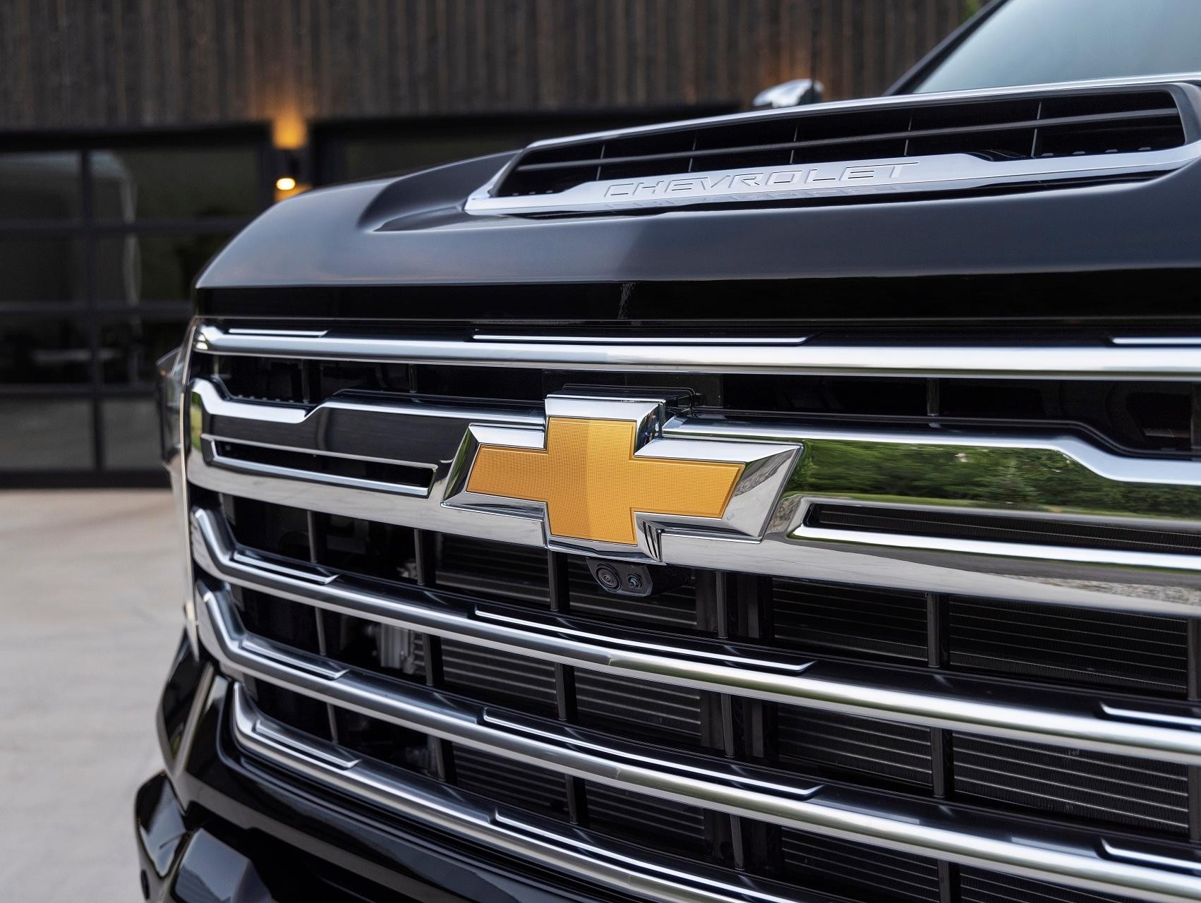 2024 Chevrolet Silverado 2500HD Grill