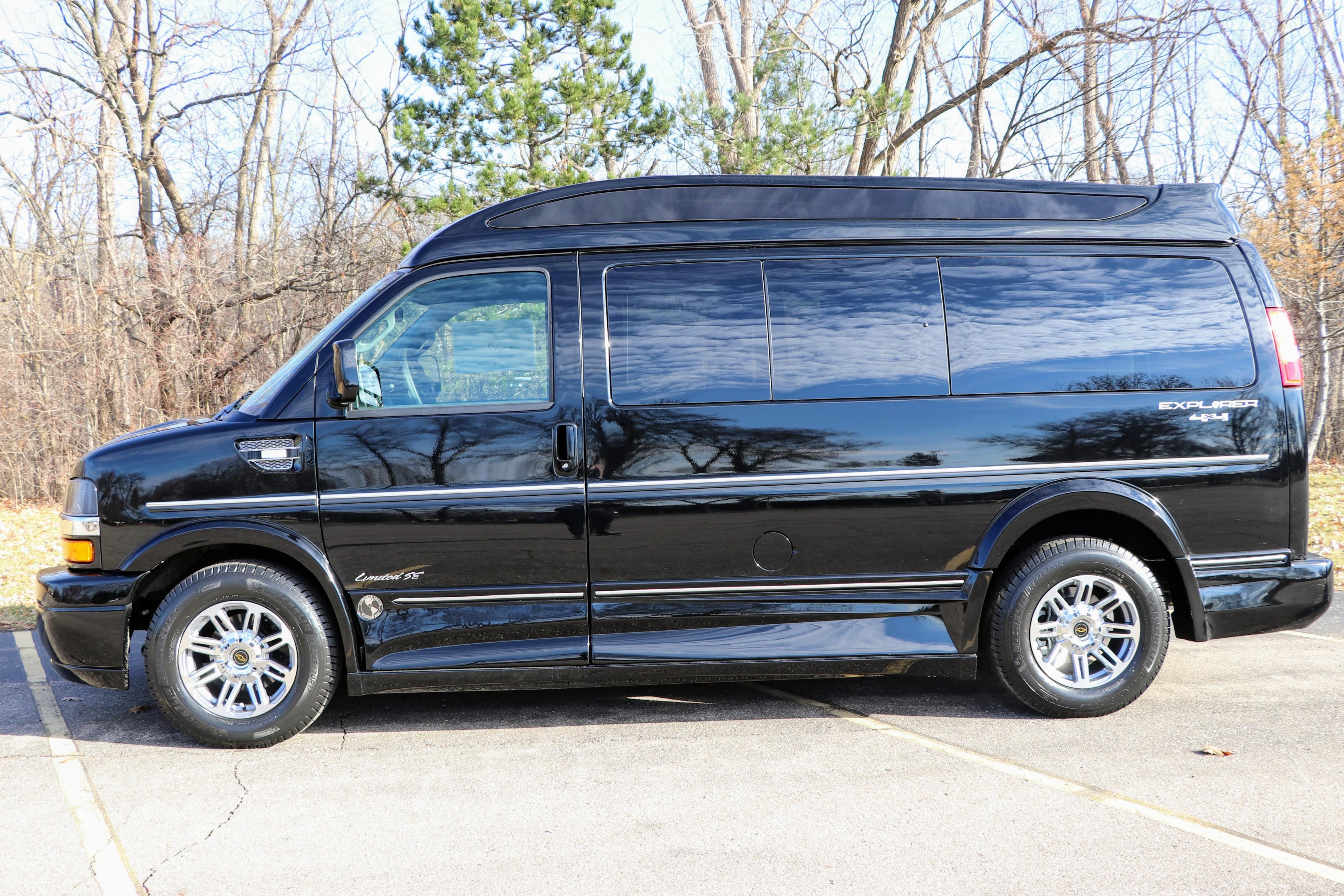 Les Stanford Chevrolet is a DEARBORN Chevrolet dealer and a new car and