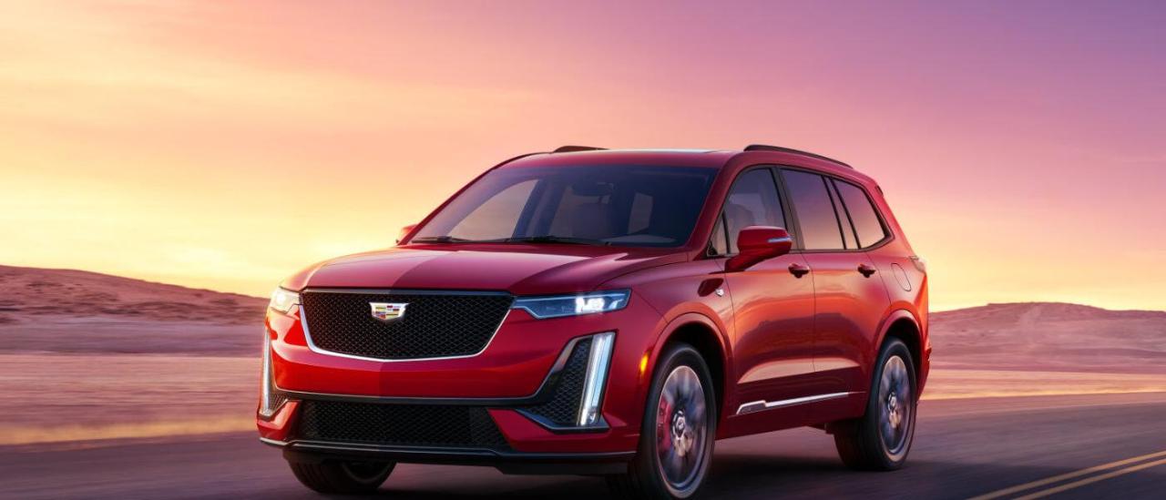 2023 Cadillac XT6 Towing Capacity & Engines 3.6L vs. 2.0L