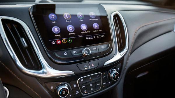 2022 Equinox Center Console