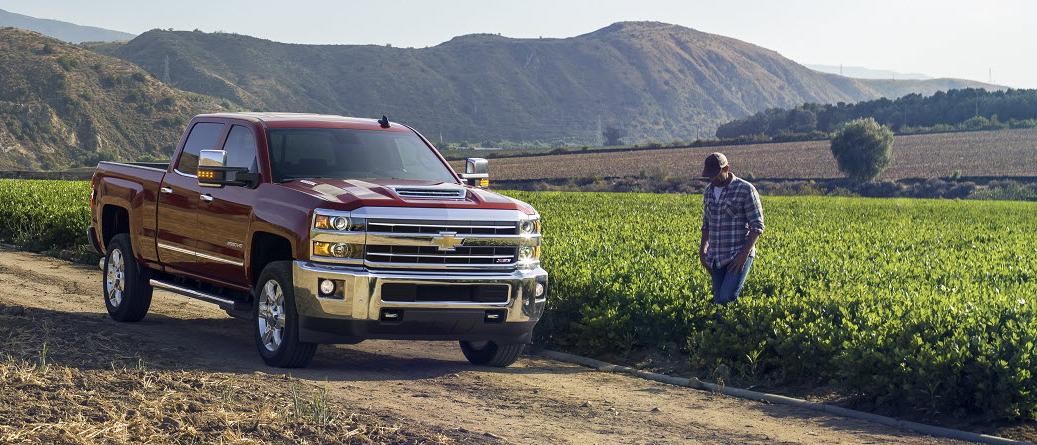 2019 Chevy Silverado 2500HD near Manhattan