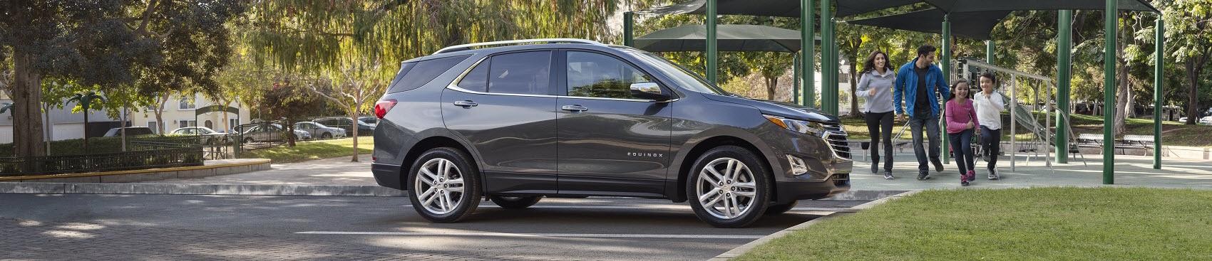 Chevy Equinox vs GMC Acadia