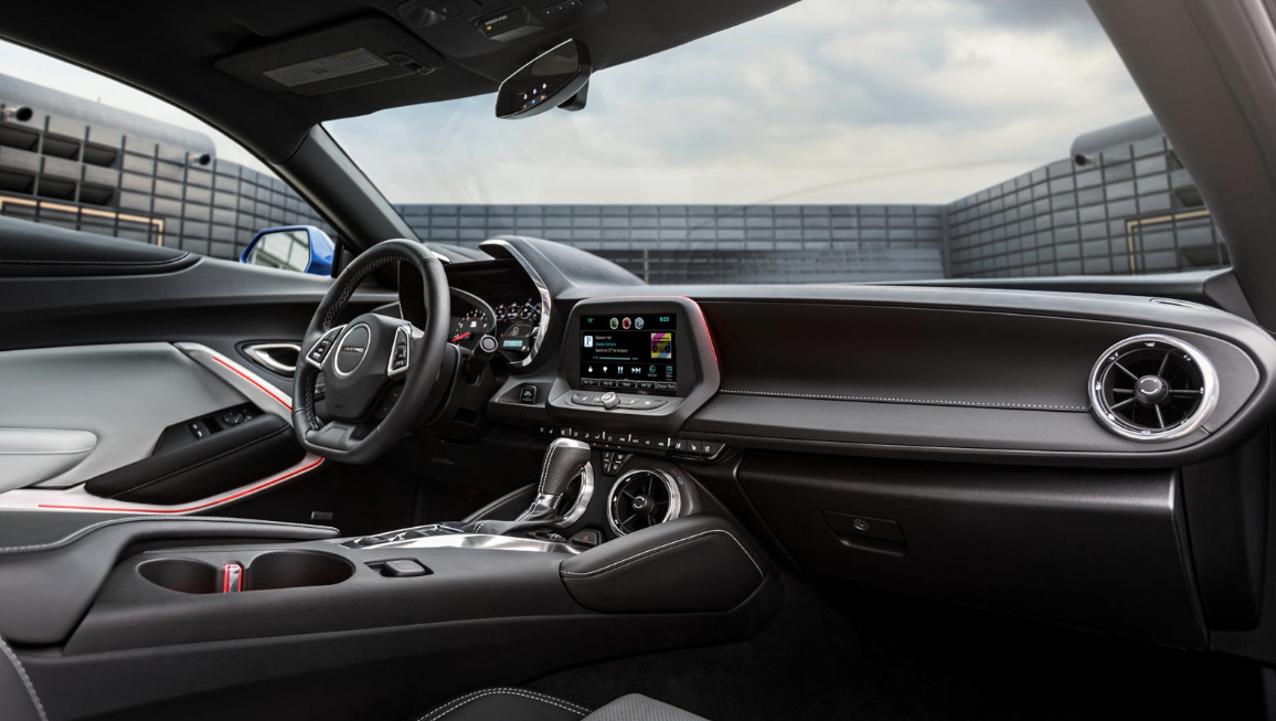 2023 Chevrolet Camaro Interior