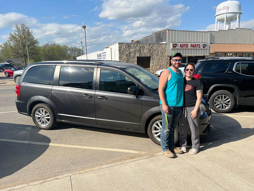 Branine Chevrolet is a OSAGE CITY Chevrolet dealer and a new car and