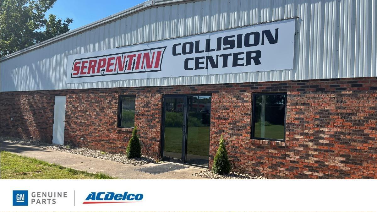 Collision Center Serpentini Chevrolet of Medina