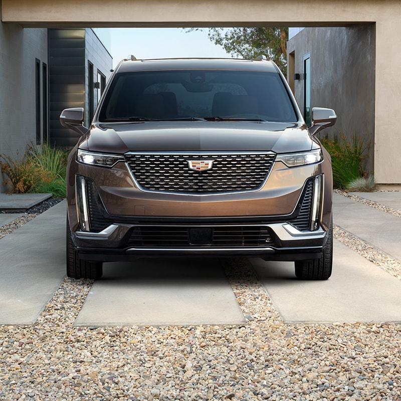 2020 Cadillac XT6 Parked in a driveway