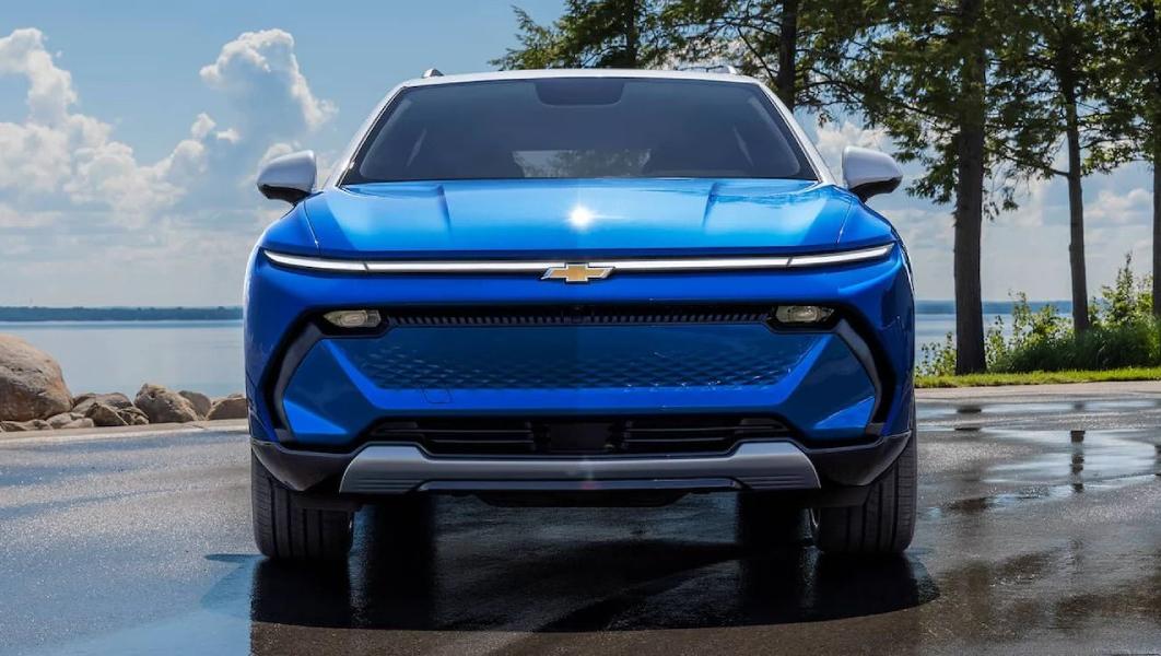 2024 Equinox EV MidSize Electric SUV AutoNation Chevrolet Gulf Freeway