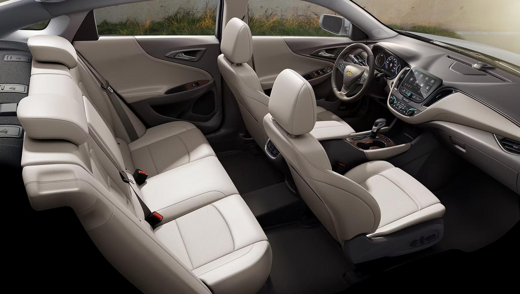 2025 Chevy Malibu interior seating