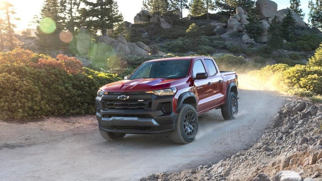 2023 Chevy Colorado driving down road