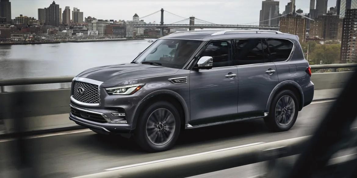 2024 Infiniti QX80 vs. 2024 Lexus LX Engine & Performance