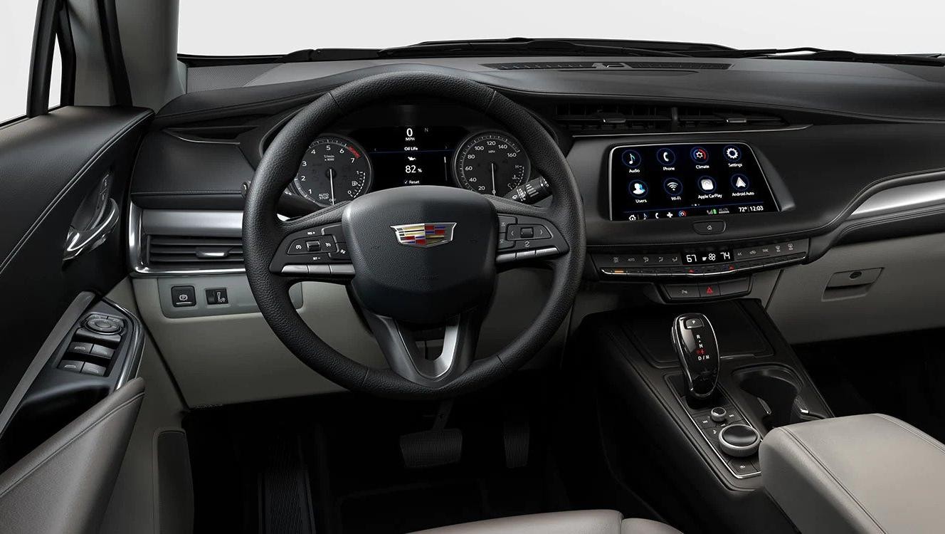 2023 XT4 Interior