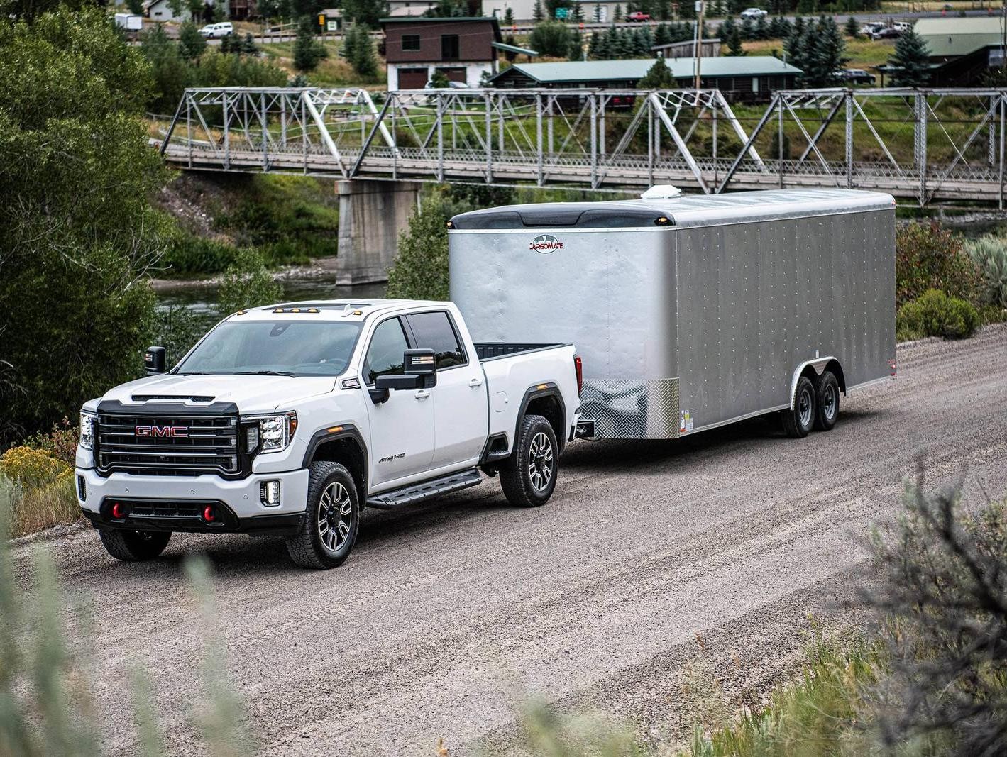 2023 GMC Sierra 3500 HD | Photo | Exterior Tow Capability 