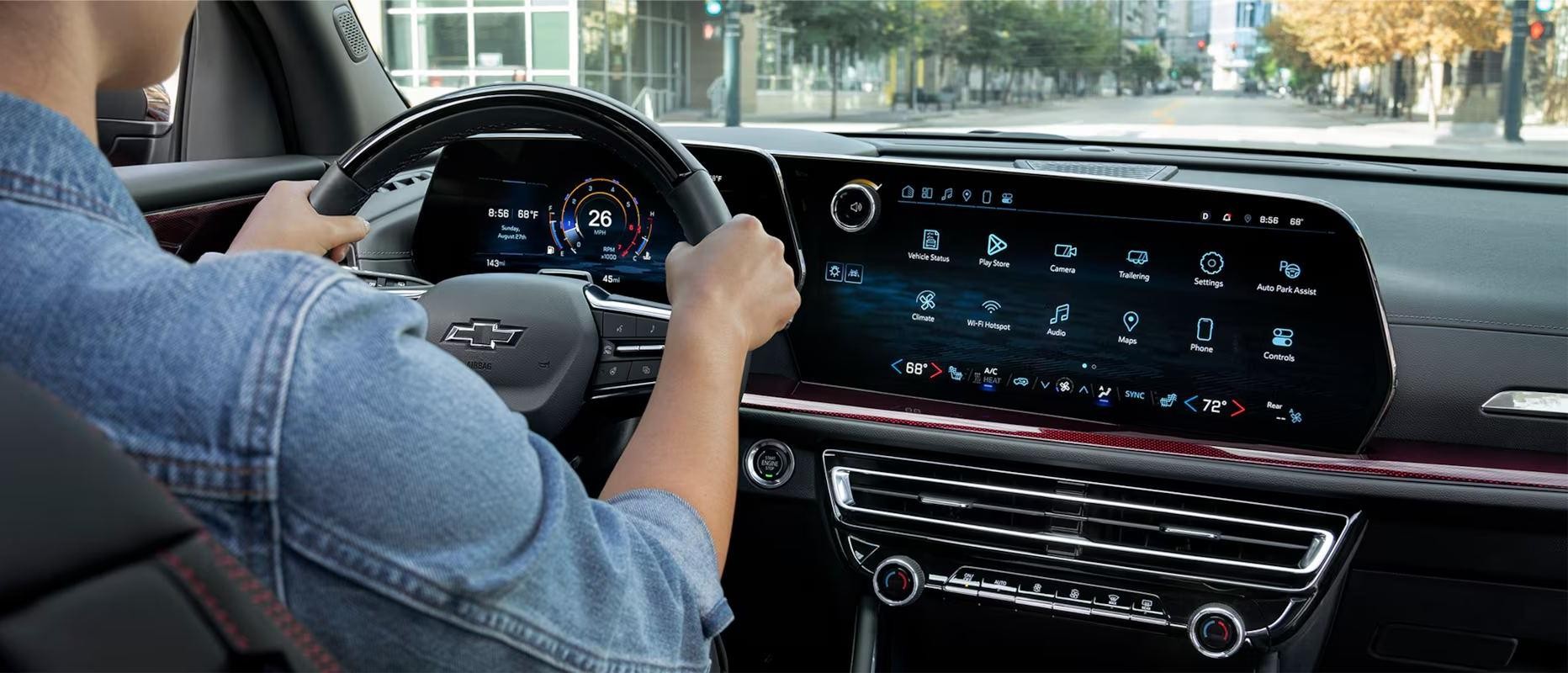 2025 Chevy Traverse front dashboard