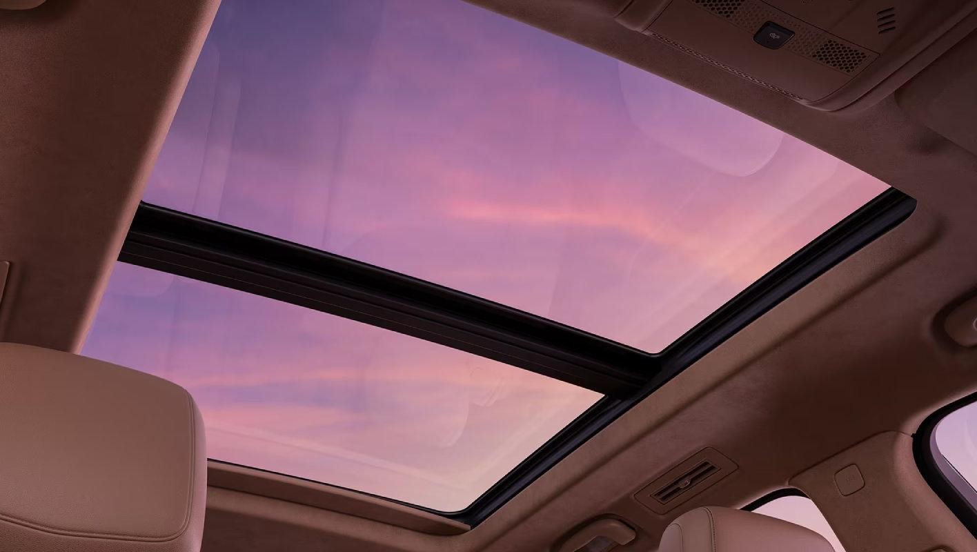 2025 Cadillac XT6 sunroof