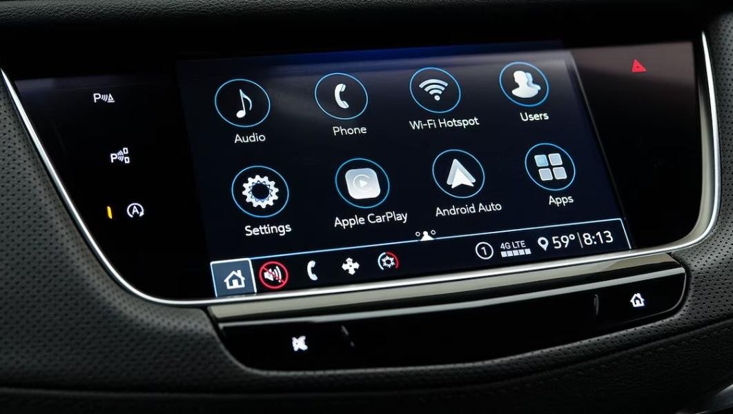 2023 Cadillac XT5 infotainment panel