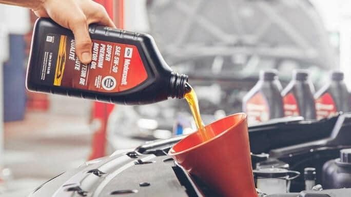 Schedule an oil change at AutoNation Chevrolet South Clearwater