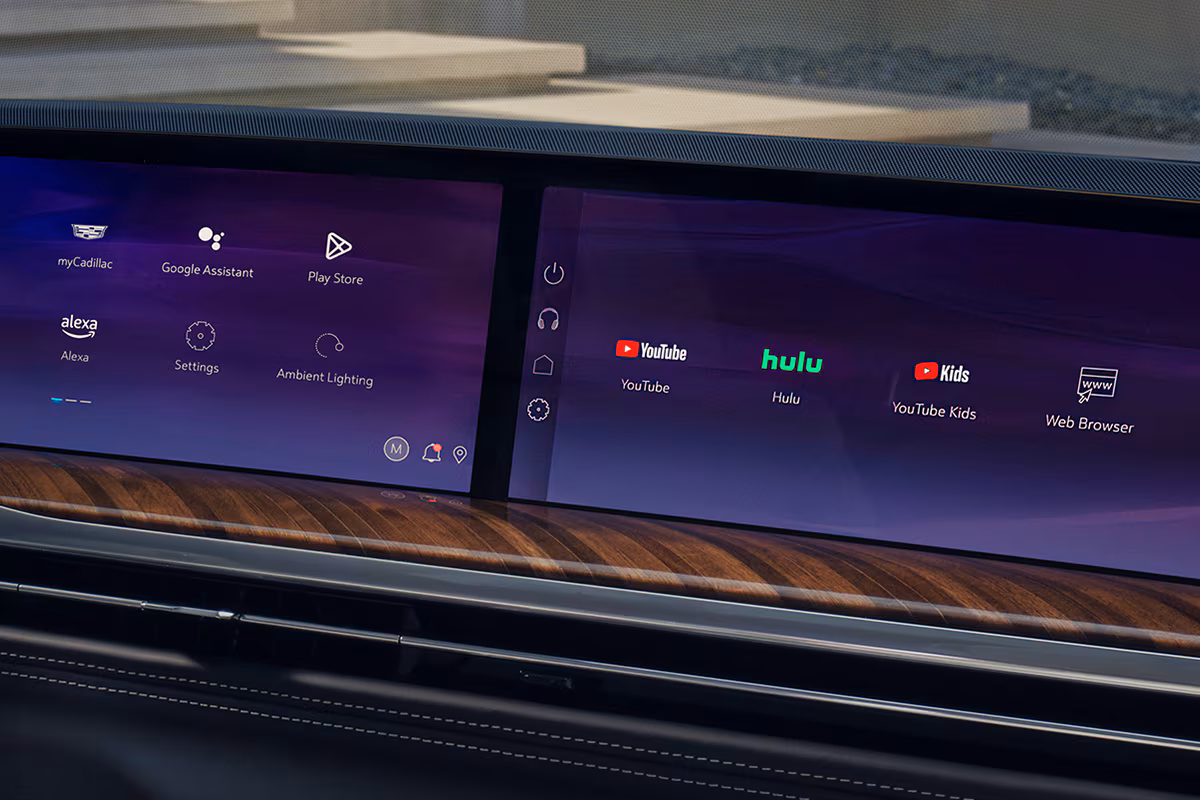 Passenger entertainment, Google built-in* compatibility and 5G Wi-Fi® Hotspot* capability allow you to stay in touch with the world from the road.