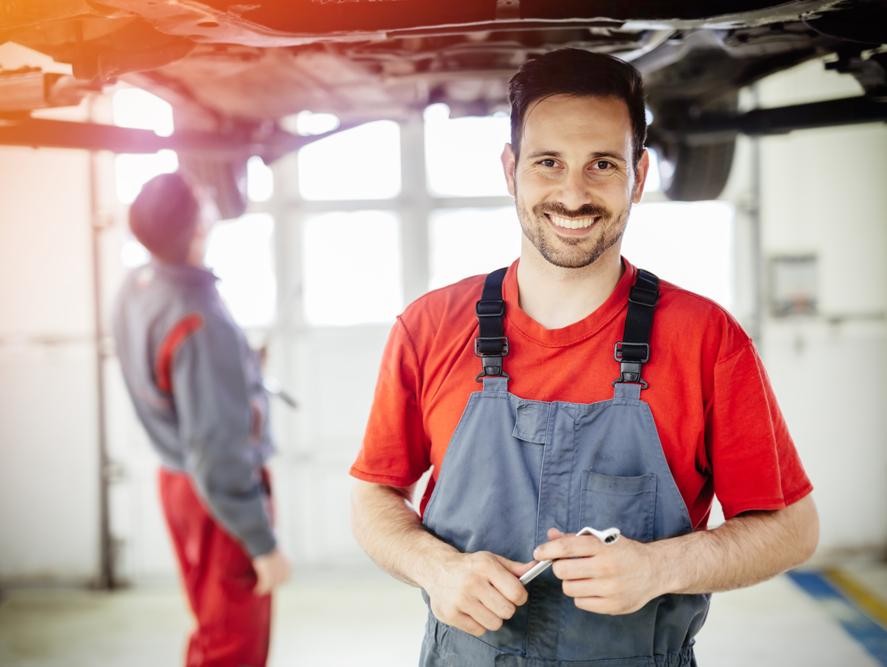 Cadillac mechanic service near me