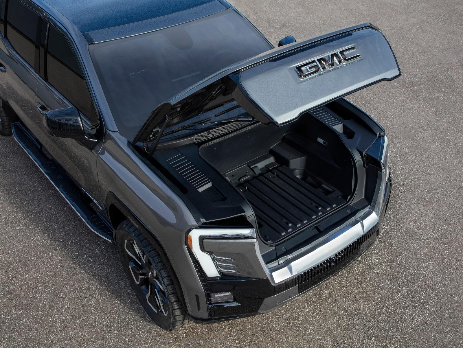 2024 Sierra EV - “Grille-To-Gate” Versatility