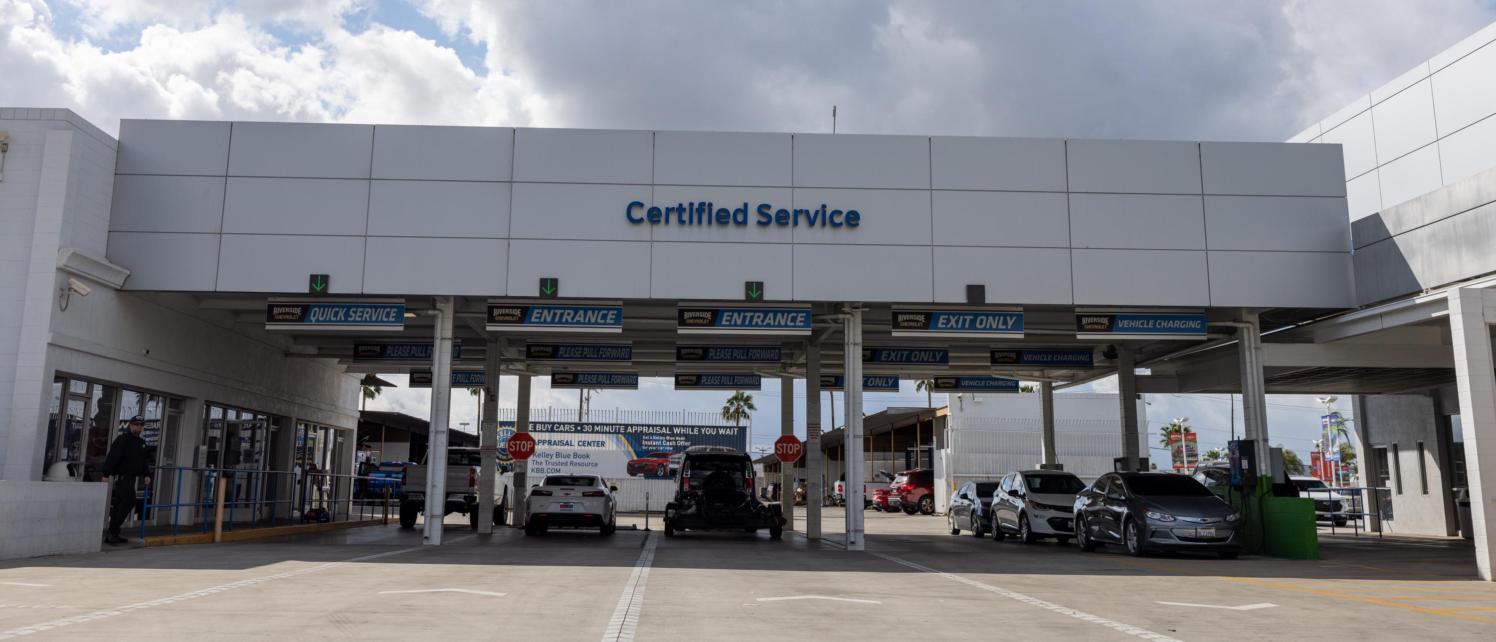 Riverside Chevrolet Service Department Outside Image