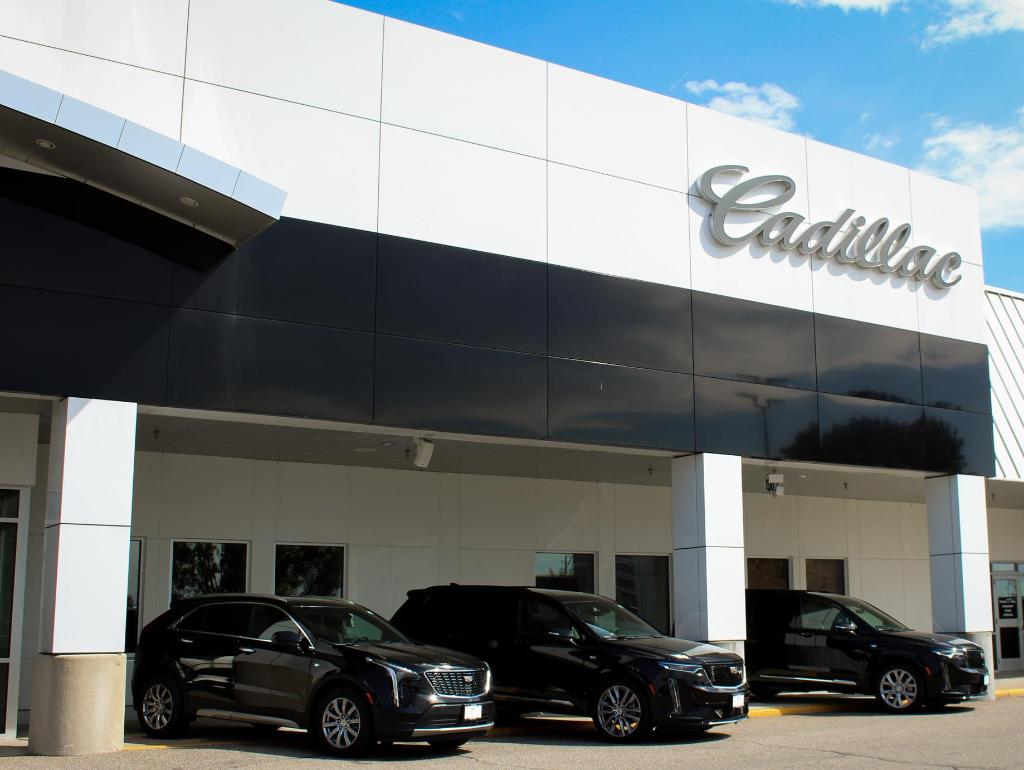 Snell Cadillac New and Used Auto Dealership in Mankato, MN