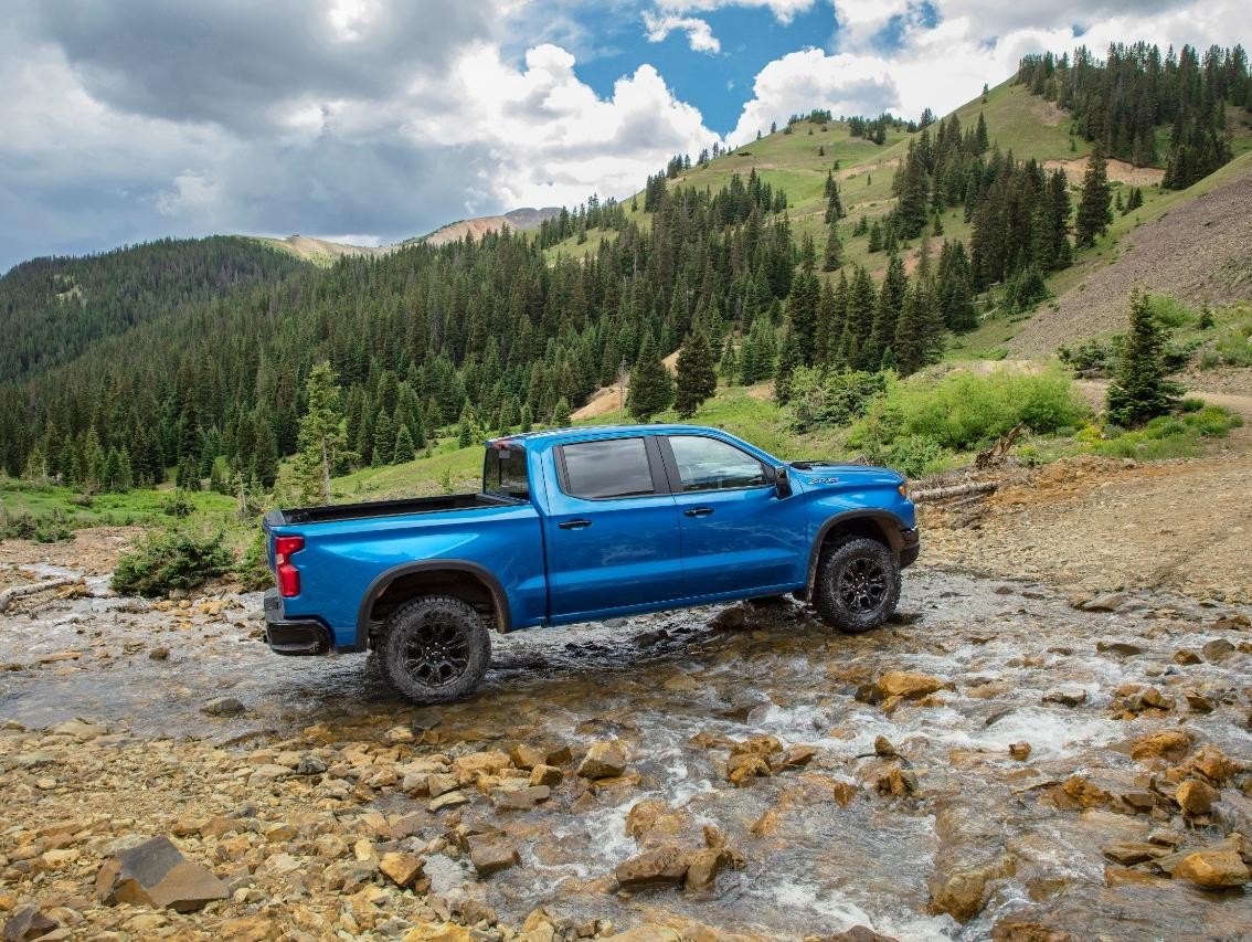 2024 Chevrolet Silverado 1500 Off-roading