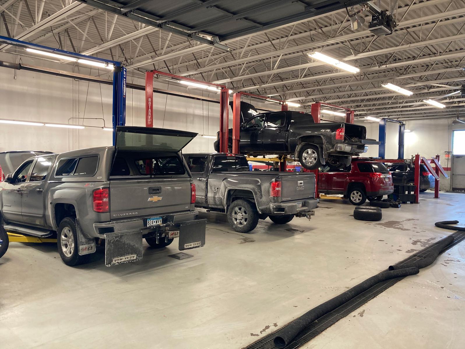 Whitaker Buick GMC Auto Service & Repair Store in FOREST LAKE