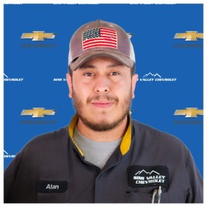 Alan Lizarraga
