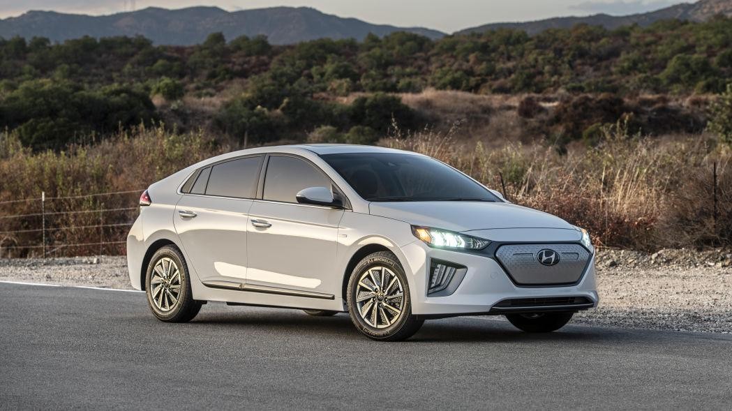 picture of 2020 Hyundai Ioniq