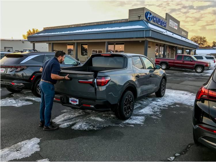 What is the Truck Bed Size of the Hyundai Santa Cruz