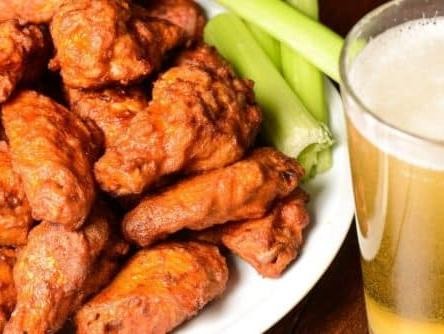 Best Sports Bars TED’S.