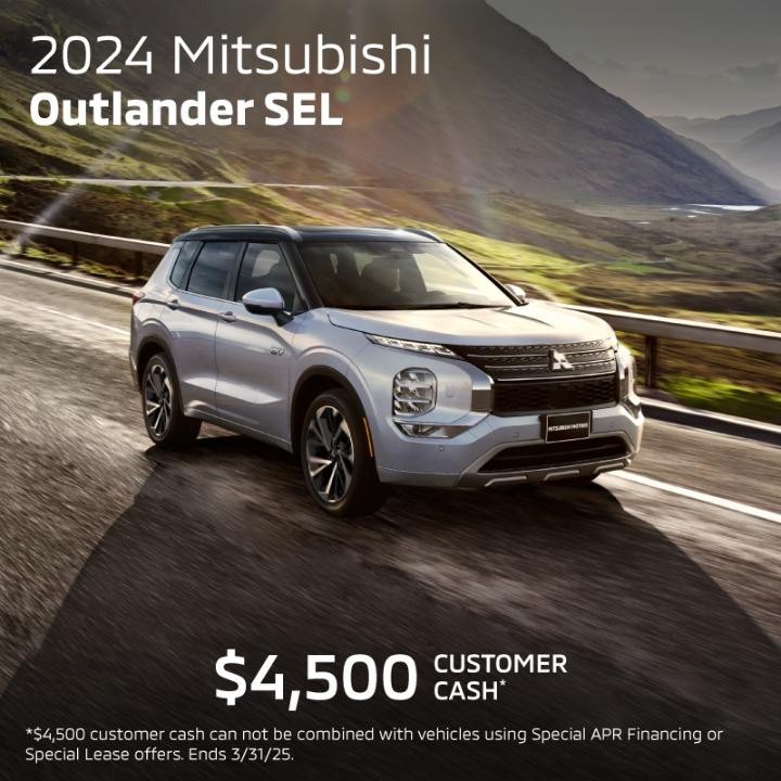 2024 Mitsubishi Outlander  |  $4,500 Customer Cash