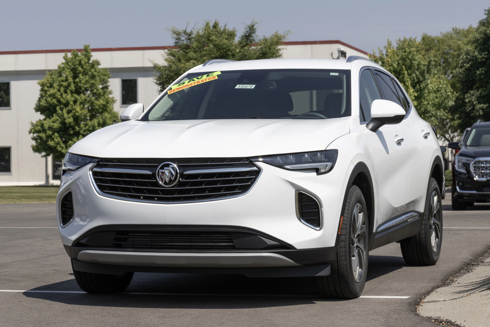 2024 Buick Envista Vs. 2024 Chevy Trax: How Do They Compare?
