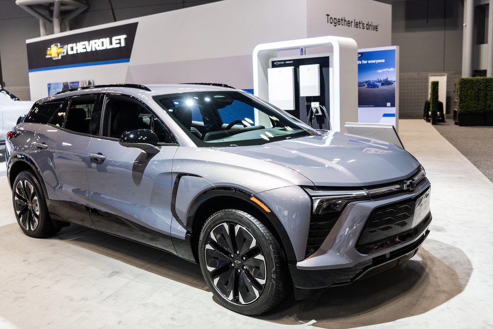 2025 Chevrolet Blazer EV Vs. Tesla Model Y: Which Is The Best Electric Ride?
