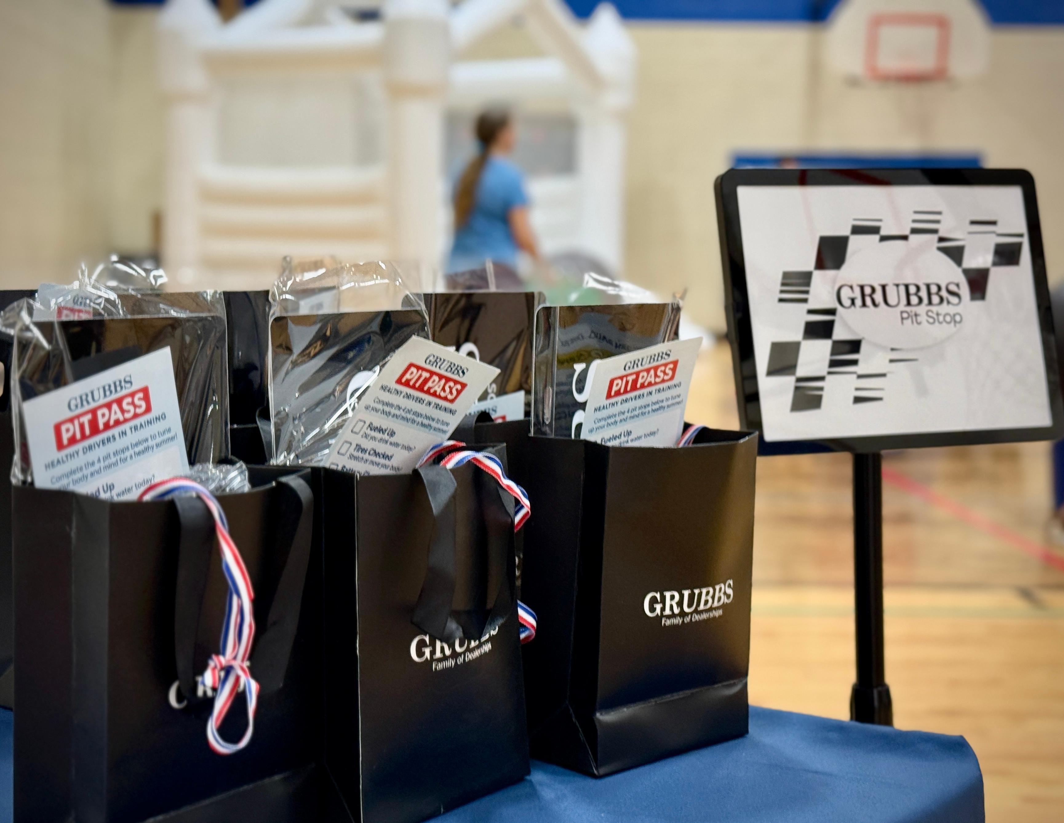 Grubbs Gives in Wichita Falls