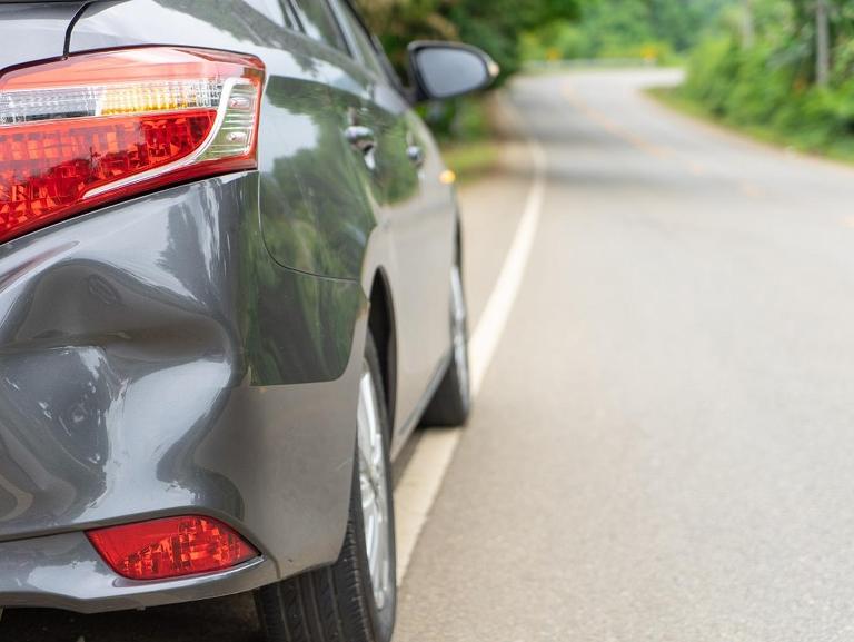 Bumper Repair vs. Bumper Replacement Which Do You Need?