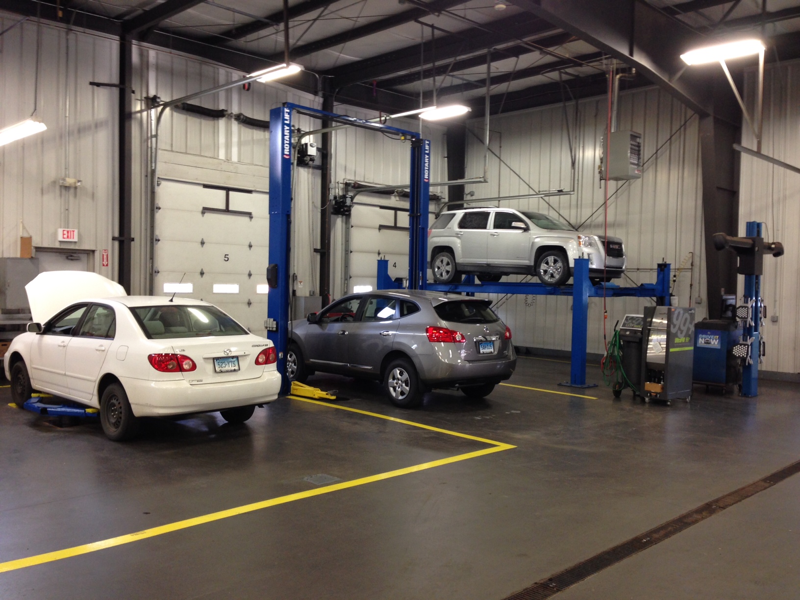 D'Addario Nissan is a Shelton Nissan dealer and a new car and used car Shelton CT Nissan