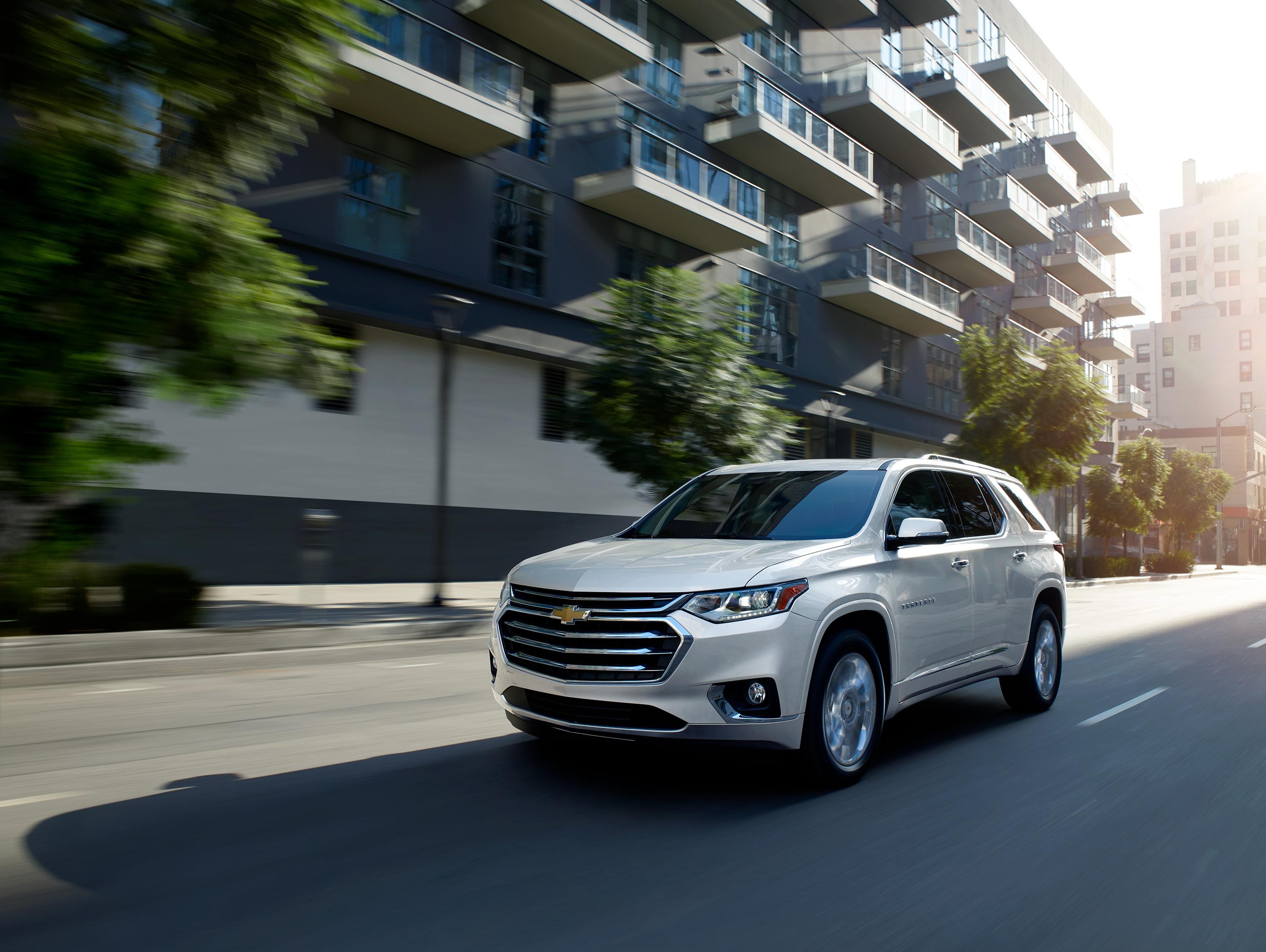 2018 Chevrolet Traverse High Country | Lifestyle | Street