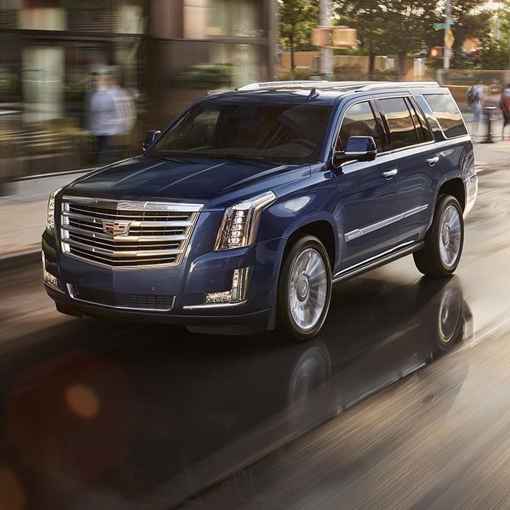View 2018 Cadillac crossovers and SUVs available in PLYMOUTH.