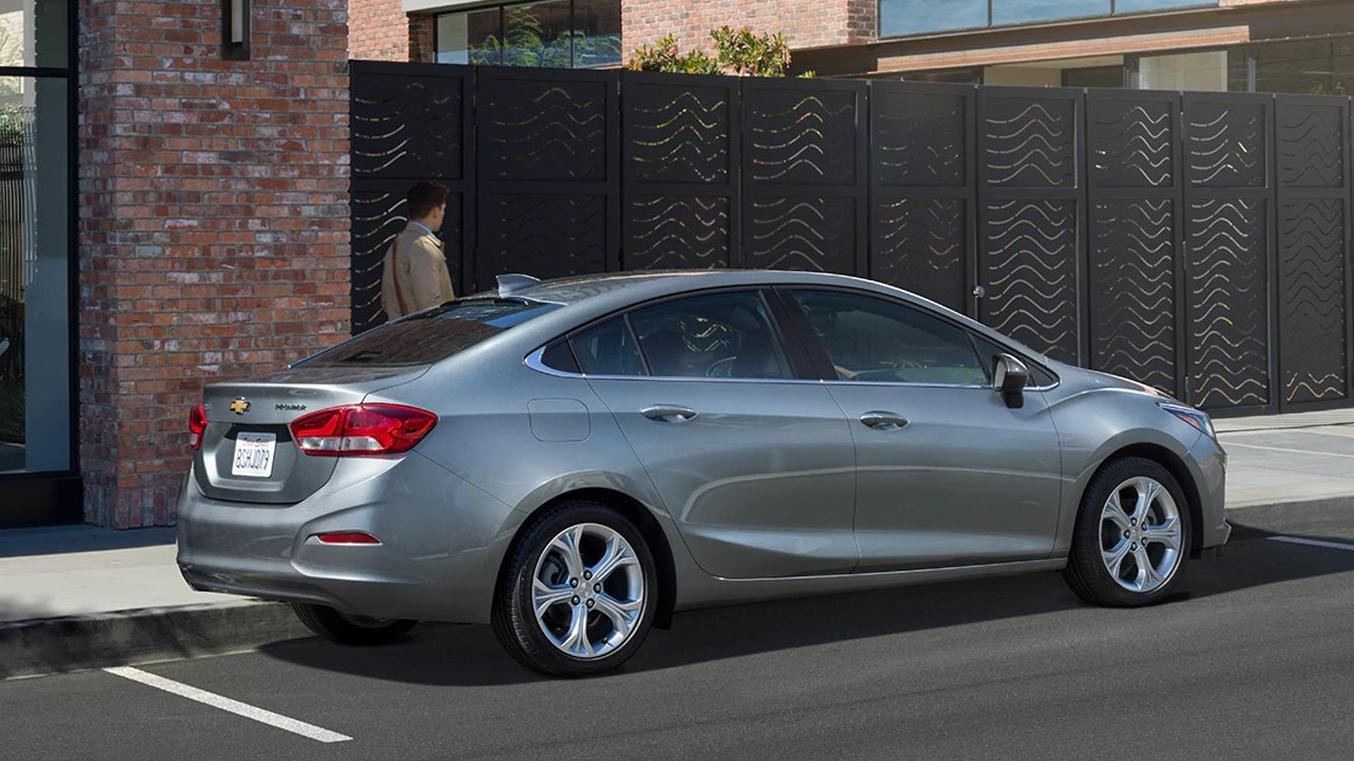 2019 Chevy Cruze Silver