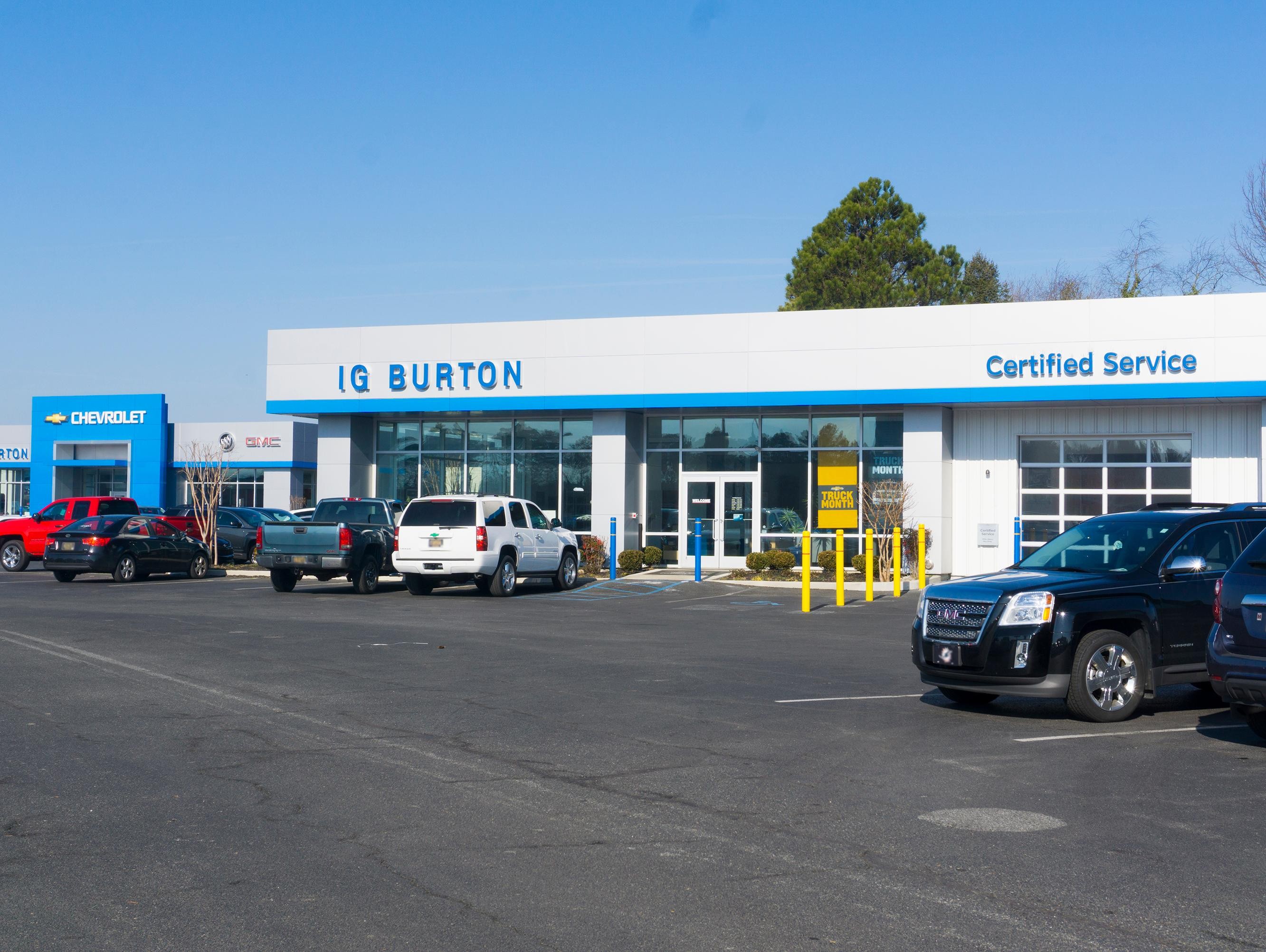 Smiling woman, Chevrolet dealership employee