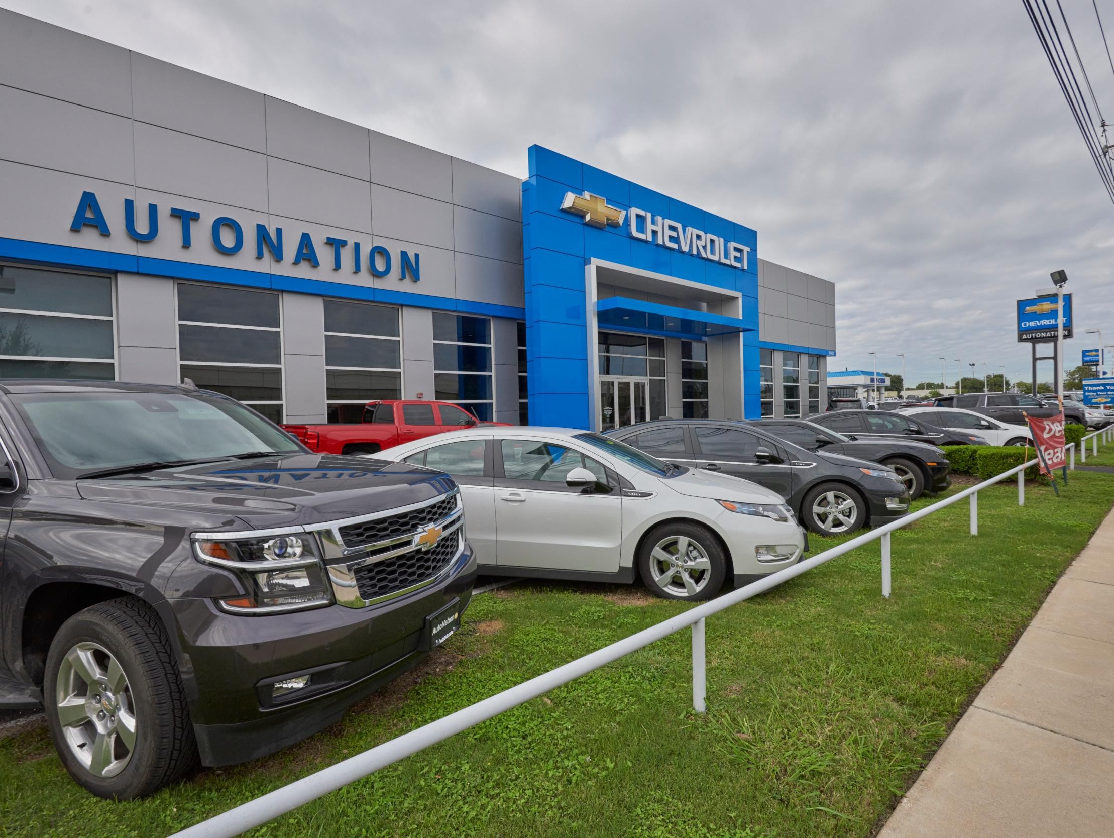 Chevrolet Dealership Exterior